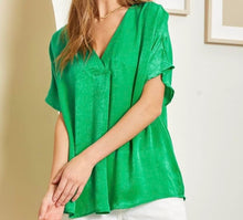 Load image into Gallery viewer, Vneck silk blouse
