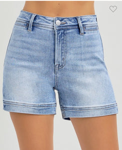 High rise detail shorts