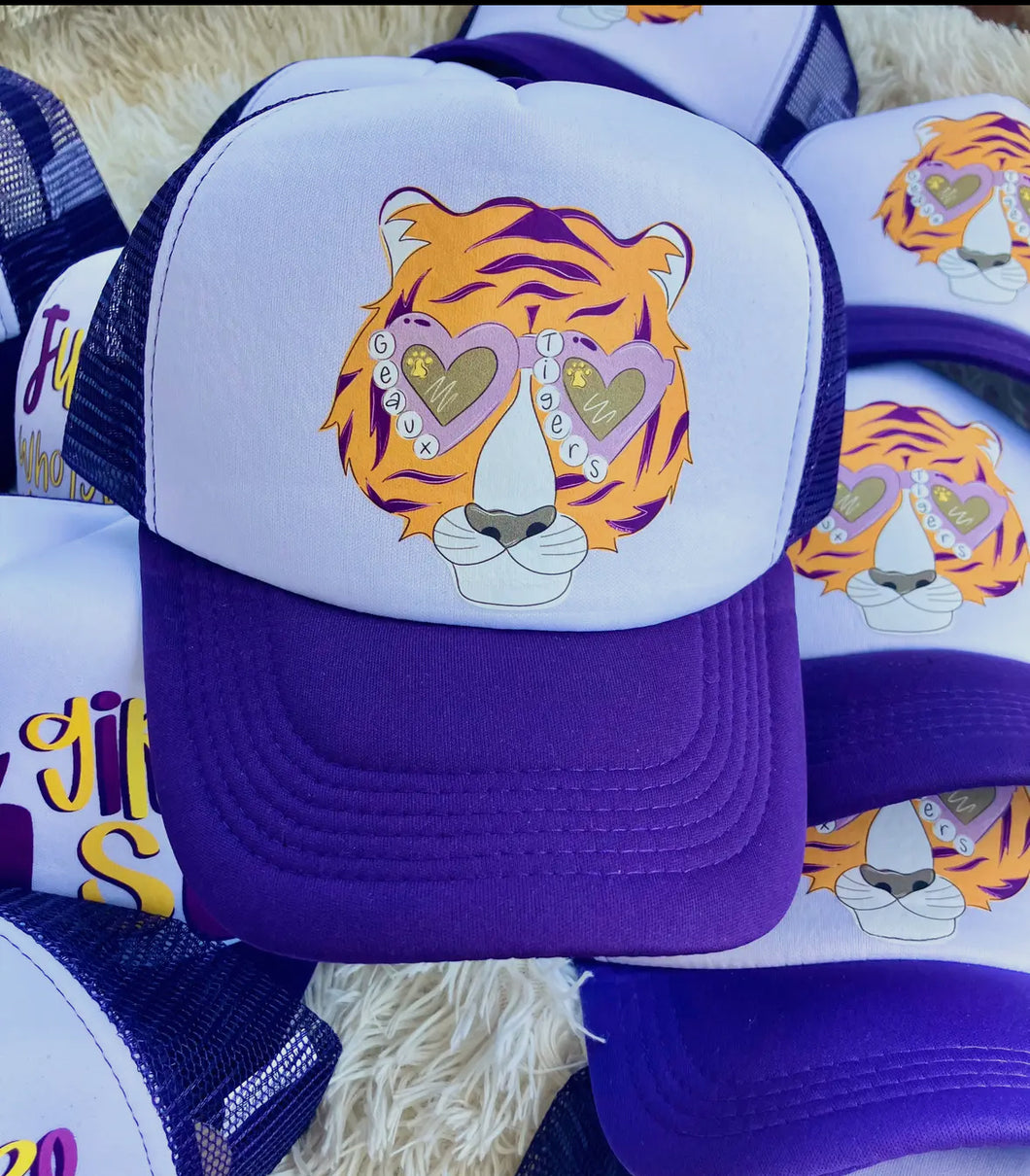 Tiger hat