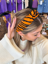 Load image into Gallery viewer, Tiger print headband with sequins
