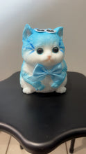 Load image into Gallery viewer, Realistic jumbo kitty squish *RAFF*
