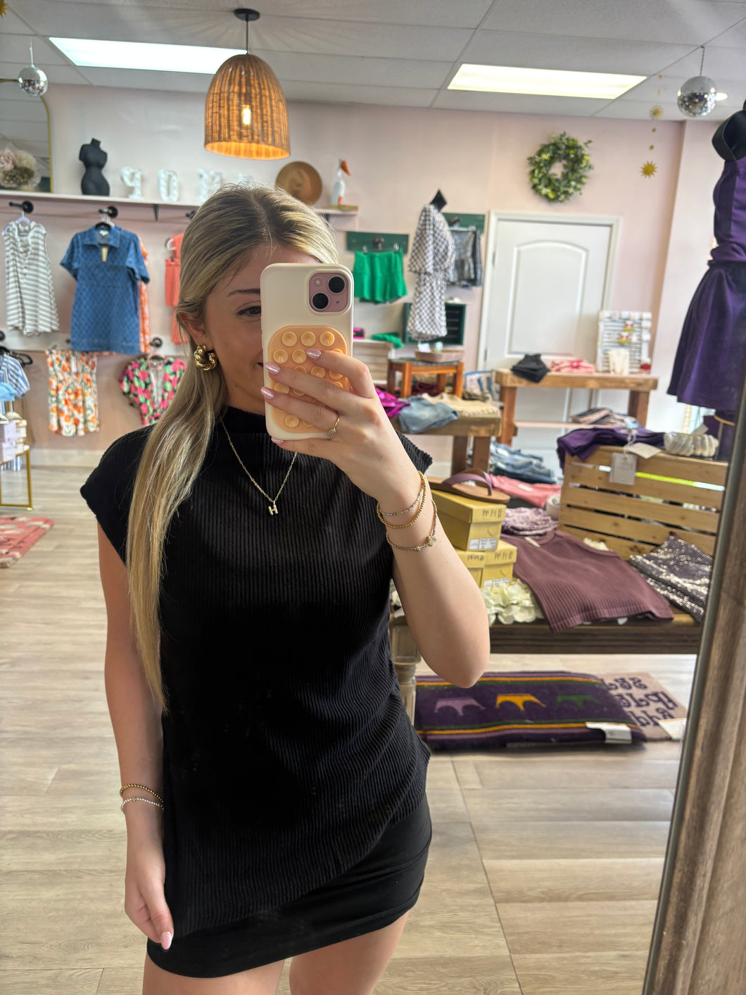 Black solid ruched mock neck top