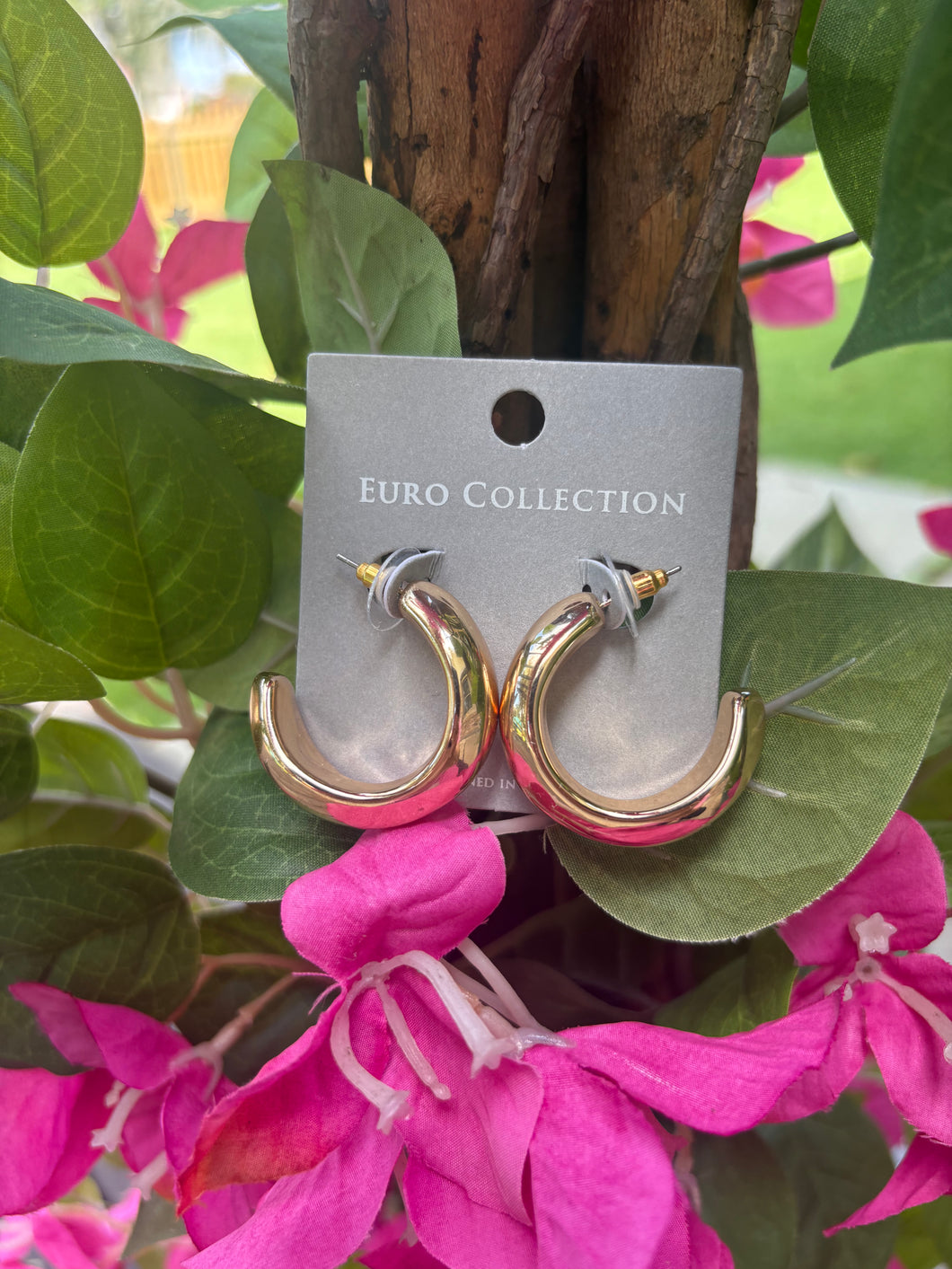 Gold chunky hoop earrings