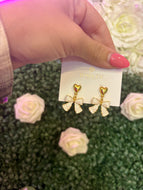 Bow gold earrings